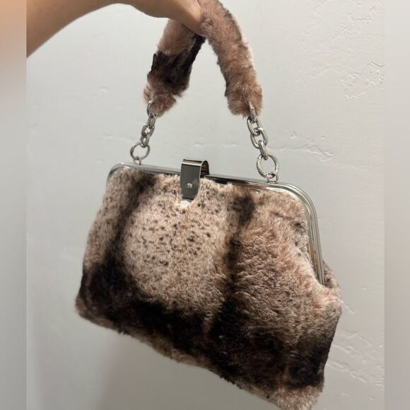 Real Rex Rabbit Fur Handmade Unique Rivet Frame Push Lock Handbag, Crossbody - Picture 5 of 16